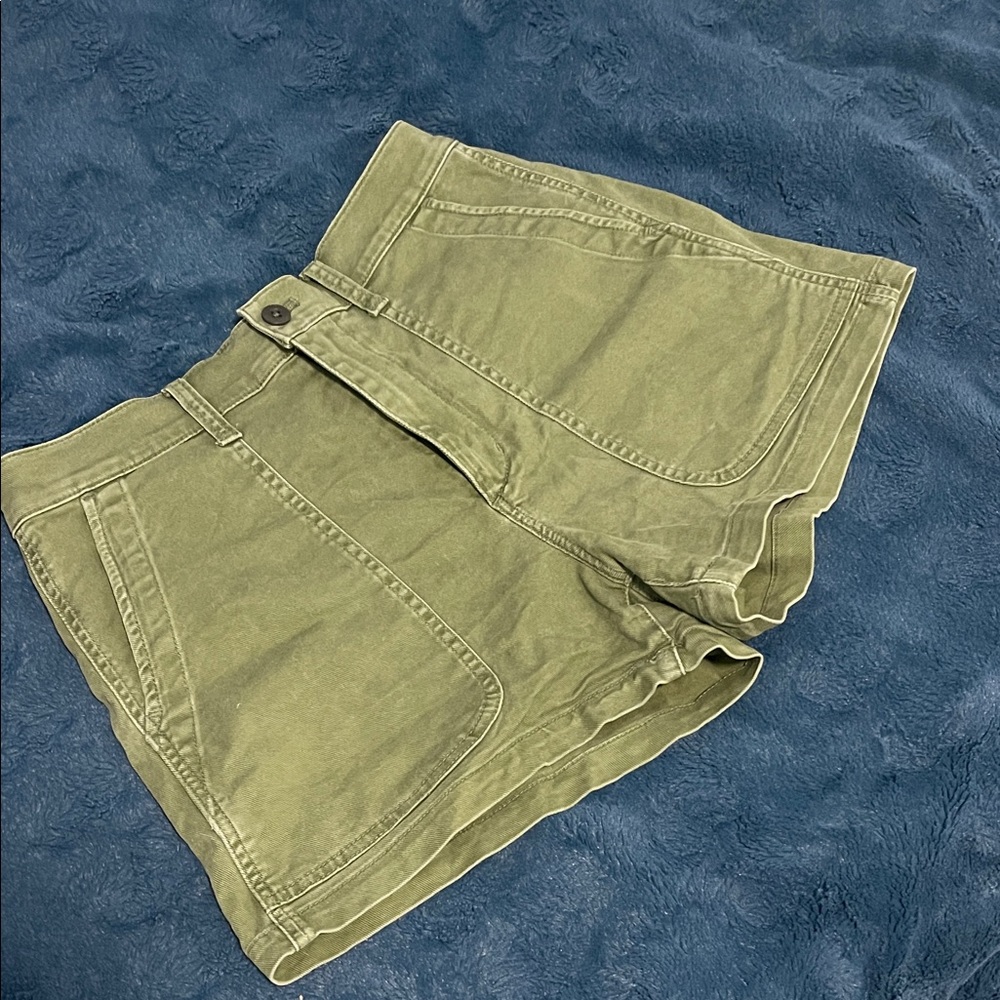 High waist shorts